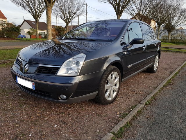 1 VS avant lat g - Copie.jpg